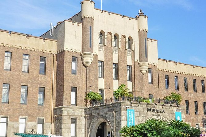 A Tour to Explore the Symbol of Osaka: Osaka Castle - Inside Osaka Castle: reconstructed rooms and the tea ceremony set