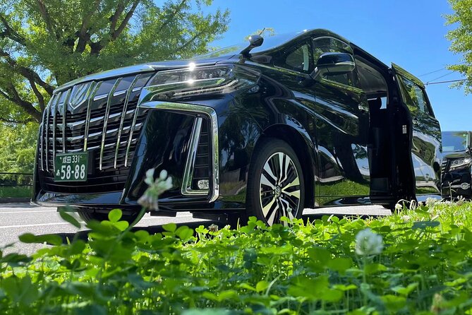 Airport Transfer from Osaka city to Kansai airport - Service Hours and Out-of-Window Fees