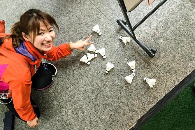Badminton in Osaka & Kyoto with Locals! - Gear and facilities: the included stuff that actually matters
