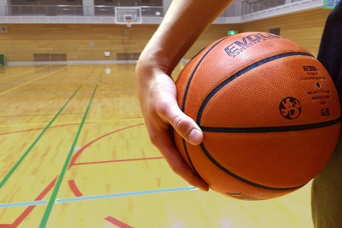 Basketball in Osaka with local players! - What to wear and bring for an easy win