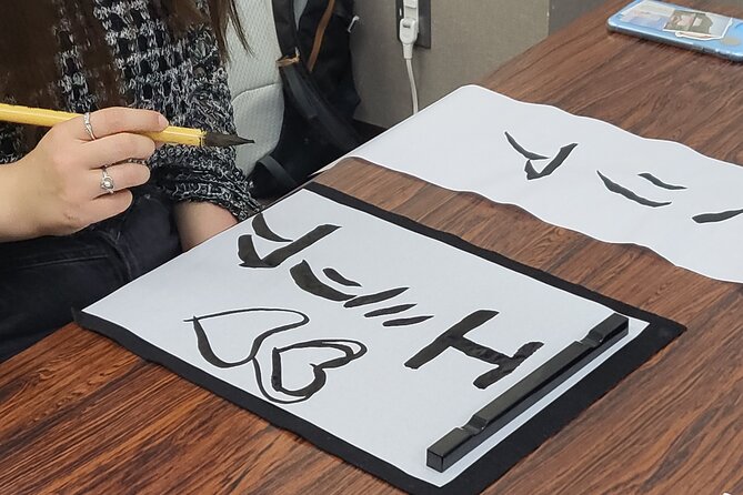 Calligraphy Workshop in Namba, Dotonbori - Two Hours of Shodo: What You Actually Learn and Practice