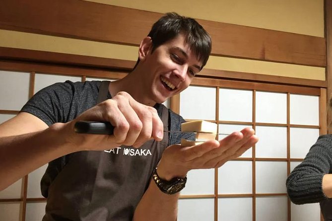 Eat Osaka: Street Food Cooking in an Authentic Kitchen! - Why an Osaka street-food cooking class beats eating your way around