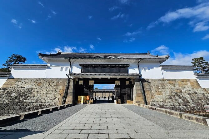 From Osaka or Kyoto: Full Day Sightseeing Tour of Kyoto - Fushimi Inari Taisha Senbon Torii: A Free Walk That Takes Real Energy