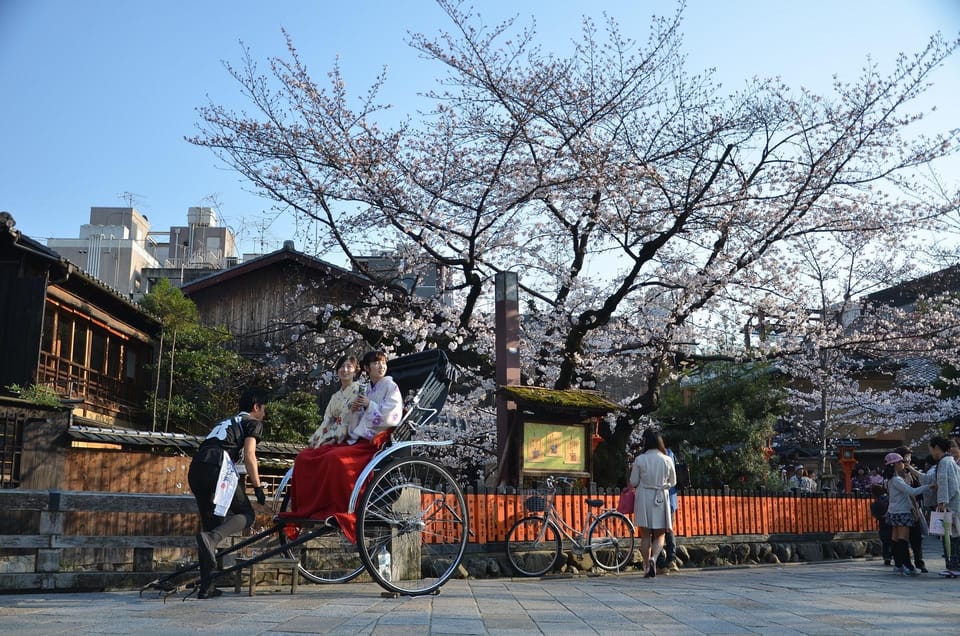 From Osaka: Private Customized Day Tour to Kyoto - Lunch at a Local Restaurant: Your Recovery Hour