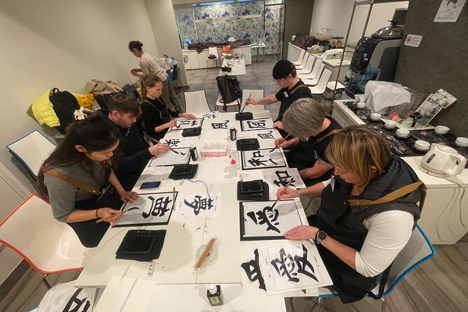 Japanese Calligraphy Experience in Osaka - From board to framed hanging scroll: what you actually take home