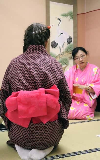 Learn Zen in a class of making Matcha tea near Osaka Castle - Photos, kimono details, and getting the moment right