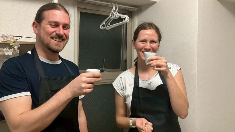 Osaka: Cooking Class Ramen & Gyoza Course in Nanba - Group size, language, and the “cook with friends” feeling