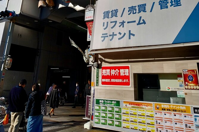 Osaka Food Tour with 10 Classic Japanese Tastings & Drinks - Tenjinbashi-suji and the Tenjinbashi food-walk mindset