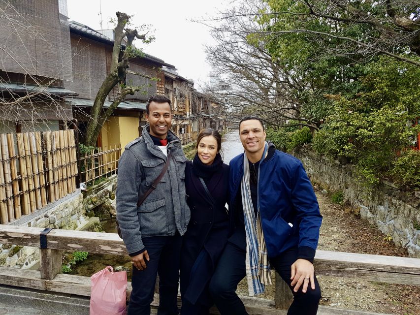 Osaka: Highlights & Hidden Gems Private Walking Tour - Sennichimae Kitchenware Street and Soemon-cho’s long memory