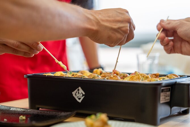 Osaka Home Feast Cooking and Sake Experience - FamilyMart meeting point and why the small group (7 max) matters