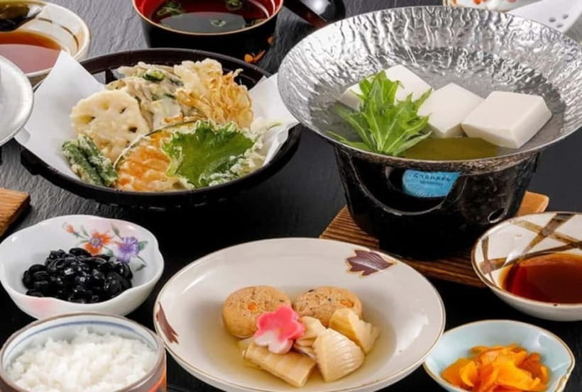 Osaka/Kyoto: Amanohashidate & Miyama Tour with Boat & Lunch - How the morning run feels from Osaka or Kyoto