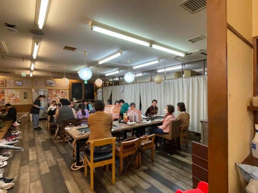 Osaka: Local Foodie Tour in Dotonbori and Shinsekai - Small groups and private options: why it changes the experience