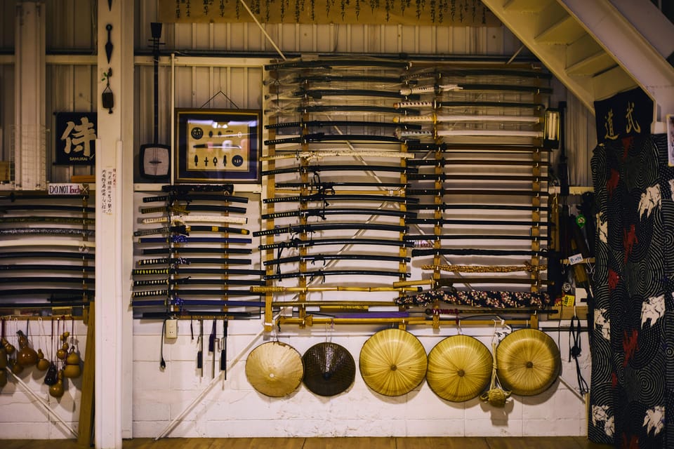 Osaka: Samurai Training Experience KENDO in Osaka - Shinai Basics and Safety Rules You Can Trust