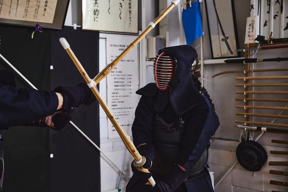 Osaka: Samurai Training Experience KENDO in Osaka - Your 2-Hour Rhythm: Lecture to Basic Footwork