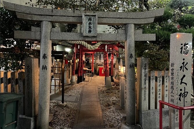 Osaka: Shinsekai Food Tour - 13 Dishes at 5 Local Eateries - Guides: why the explanations matter more than you think