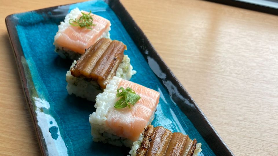 Osaka: Sushi Class in Dotonbori - Nigiri: Vinegared Rice + Topping Placement You Can Recreate