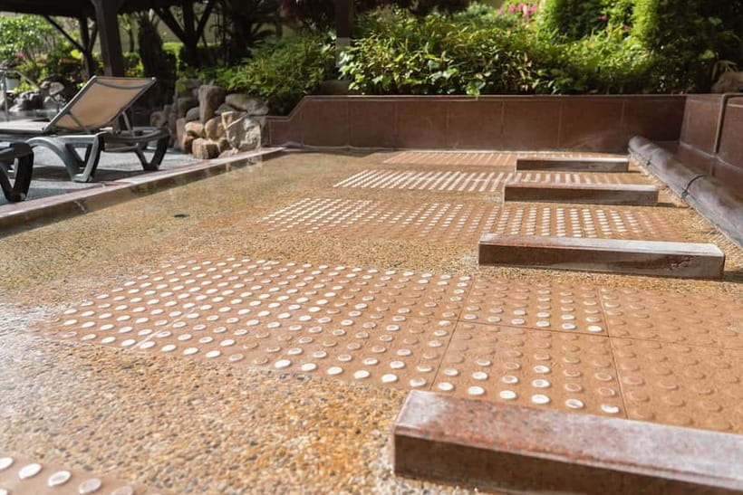 Osaka: Tennen Onsen Naniwa-no-Yu, the famous hot spring spa - Natural hot spring water: what makes Naniwa-no-Yu worth your time
