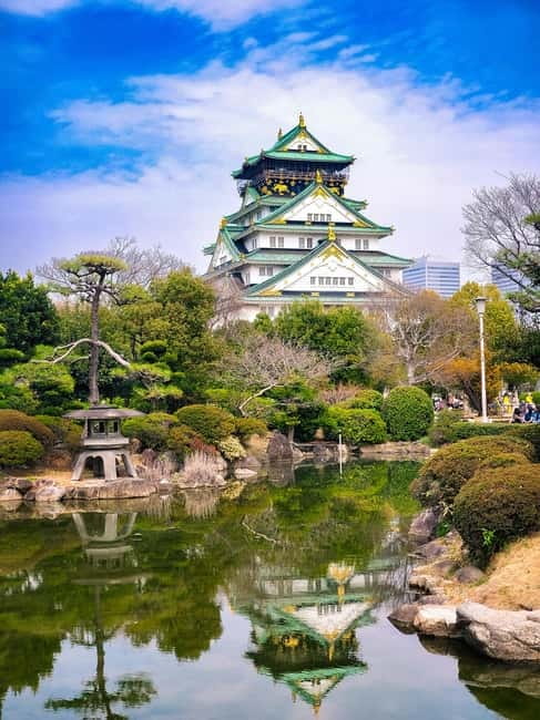 Osaka: Walking Tour and Top Highlights - Shinsekai Market tea ceremony: a short break that doesn’t waste your day