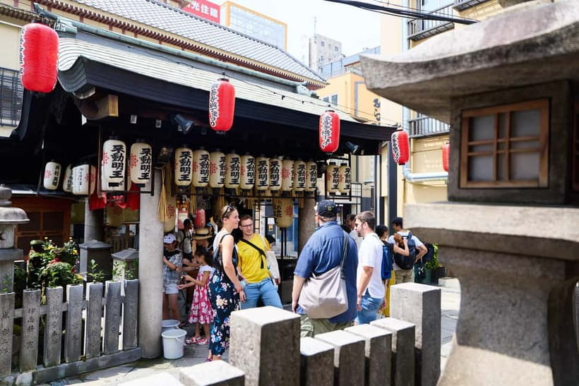 Osaka: Walking Tour to Local Gems, Food & Culture - Price and value: what $25 buys you in Osaka