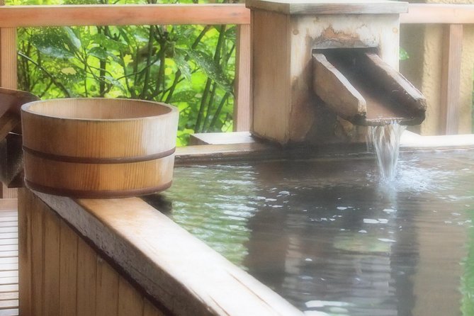 Private Car Day Trip to the Kobe Mountains, Gardens and Hot Springs from Osaka - Private Car Comfort From Osaka With a Clear 8:30 Start