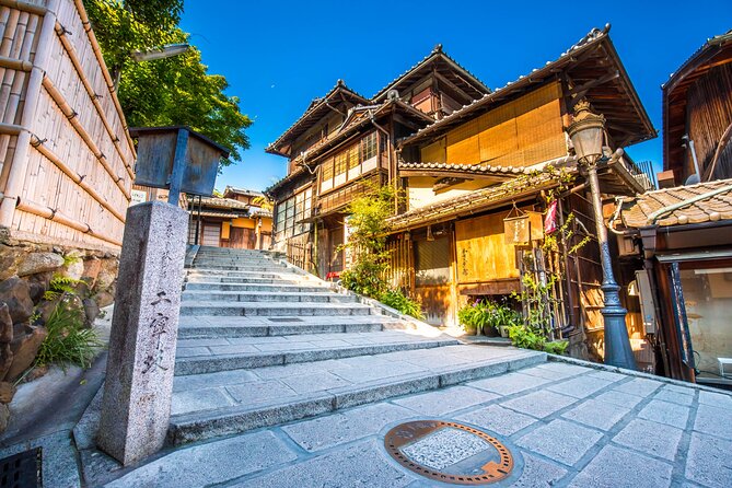 Private Day Tour in Osaka and Kyoto with charter car - Osaka first, then Kyoto: using the day’s rhythm