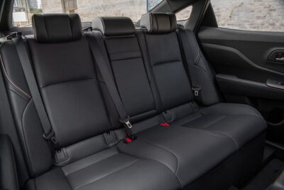 Private Transfer by Sedan from Itami Airport ITM to Kyoto City - The Car Experience: Toyota Crown Comfort, English Help, and Real-World Timing