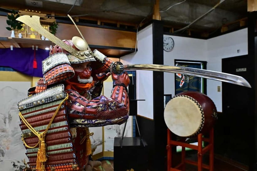 Samurai Armor & Sword experience with phot near Osaka Castle - Price and value near Osaka Castle: is $106 for 90 minutes worth it?
