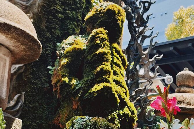 Ultimate Osaka Walking Tour: Castle, Dotonbori & Hidden Gems - America-mura and Shinsaibashi-suji: Youth Fashion Meets 400 Years of Shopping