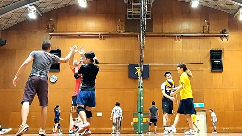Volleyball in Osaka, Kobe & Kyoto with locals! - Finding the right gym: Osaka vs Kyoto logistics that matter