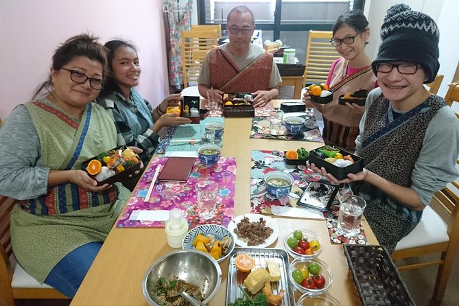 Well-balanced BENTO (lunch box) Cooking Class - Packing the box like you actually mean it